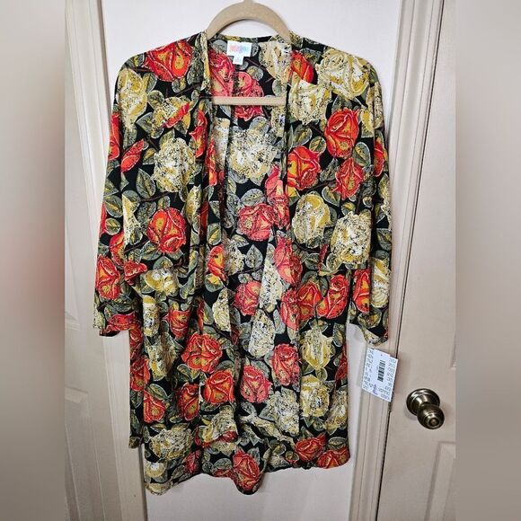 #431 LuLaRoe “Lindsay” Cover Up - Picture 4 of 6